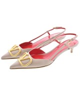 VALENTINO GARAVANI（ヴァレンティノガラヴァーニ）パンプス ベージュ サイズ:EU37(23.5cm位) レディース/2200658639012