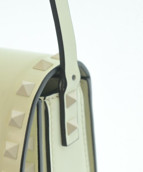 VALENTINO GARAVANI（ヴァレンティノガラヴァーニ）ショルダーバッグ 白 サイズ:- レディース/2200661616024