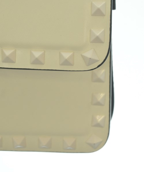 VALENTINO GARAVANI（ヴァレンティノガラヴァーニ）ショルダーバッグ 白 サイズ:- レディース/2200661616024