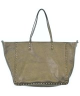 VALENTINO GARAVANI（ヴァレンティノガラヴァーニ）トートバッグ ゴールド サイズ:- レディース/2200646581101