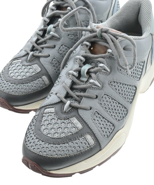 VALENTINO GARAVANI（ヴァレンティノガラヴァーニ）スニーカー グレー サイズ:EU42(27cm位) メンズ/2200653112060