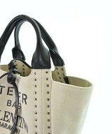 VALENTINO GARAVANI（ヴァレンティノガラヴァーニ）ハンドバッグ 白 サイズ:- レディース/2200662971078