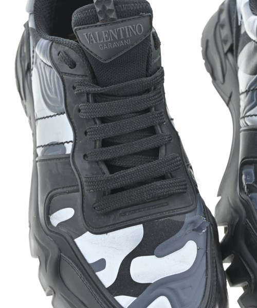 VALENTINO GARAVANI（ヴァレンティノガラヴァーニ）スニーカー 黒 サイズ:EU43(28cm位) メンズ/2200671194123