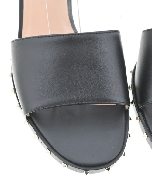 VALENTINO GARAVANI（ヴァレンティノガラヴァーニ）サンダル 黒 サイズ:37(23.5cm位) レディース/2200727207074