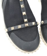 VALENTINO GARAVANI（ヴァレンティノガラヴァーニ）スニーカー 黒 サイズ:EU37 1/2(24cm位) レディース/2200689145056