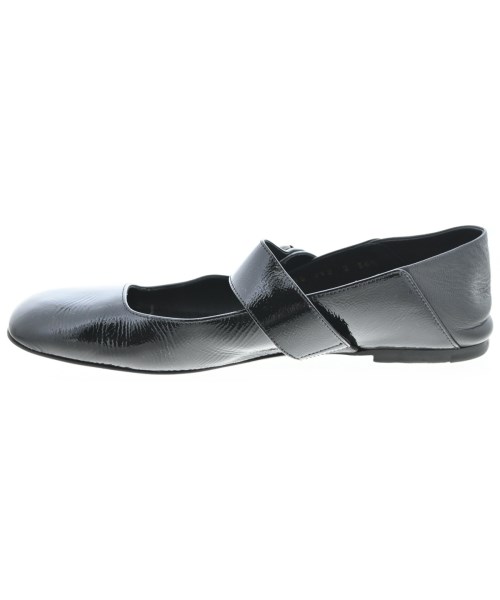 VALENTINO GARAVANI（ヴァレンティノガラヴァーニ）パンプス 黒 サイズ:EU36 1/2(23cm位) レディース/2200691370040