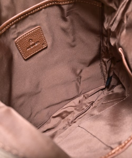 AIGNER（アイグナー）ショルダーバッグ ベージュ サイズ:- レディース/2200670204083