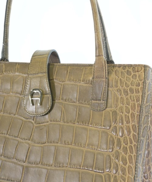 AIGNER（アイグナー）トートバッグ グレー サイズ:- レディース/2200706708134