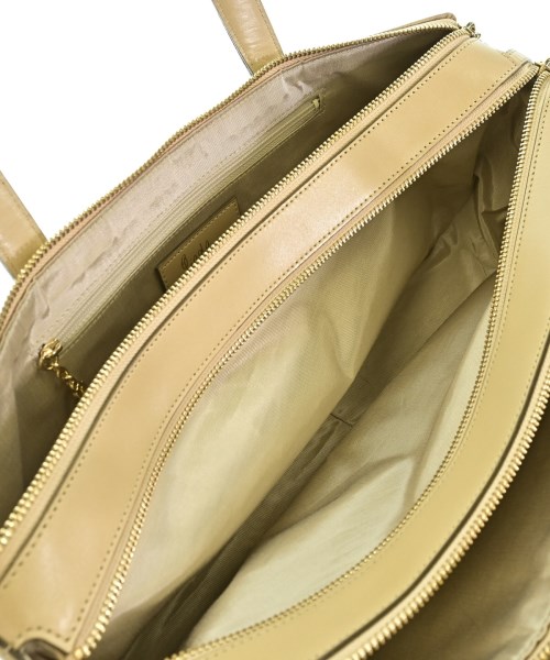 Roberta di Camerino（ロベルタ　ディ　カメリーノ）ショルダーバッグ ベージュ サイズ:- レディース/2200669968019