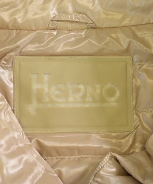 HERNO（ヘルノ）ダウンジャケット/ダウンベスト ベージュ サイズ:46(XL位) レディース/2200637570015
