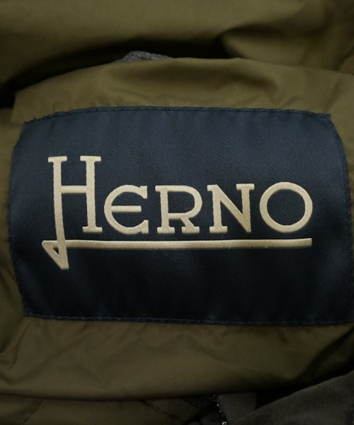 HERNO（ヘルノ）ダウンコート カーキ サイズ:50(XL位) メンズ/2200624033035