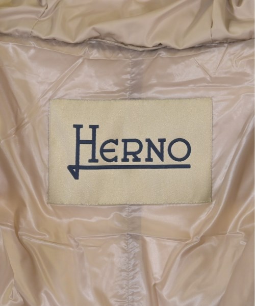 HERNO（ヘルノ）ダウンコート ベージュ サイズ:38(S位) レディース/2200639328010