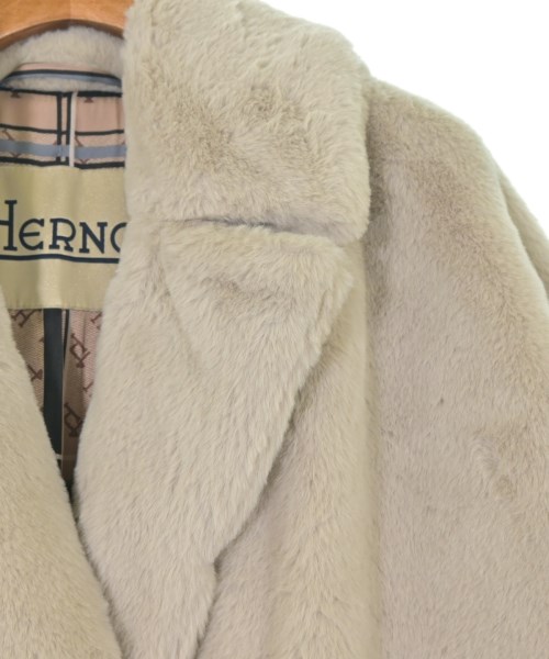 HERNO（ヘルノ）その他 ベージュ サイズ:42(M位) レディース/2200644749237