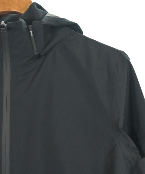 HERNO（ヘルノ）マウンテンパーカー 紺 サイズ:44(S位) メンズ/2200615342016