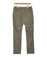HERNO（ヘルノ）その他 カーキ サイズ:M メンズ/2200606387279