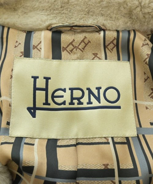 HERNO（ヘルノ）その他 ベージュ サイズ:42(M位) レディース/2200653374017