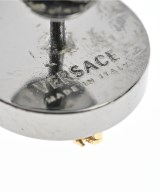 VERSACE（ヴェルサーチ）ピアス シルバー サイズ:- レディース/2200640525040
