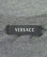 VERSACE（ヴェルサーチ）ニット・セーター グレー サイズ:M メンズ/2200612105041