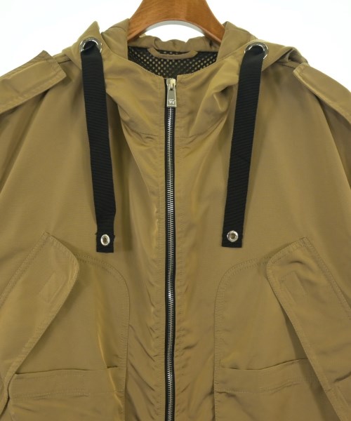 VERSACE（ヴェルサーチ）ブルゾン ベージュ サイズ:46(M位) メンズ/2200600723028