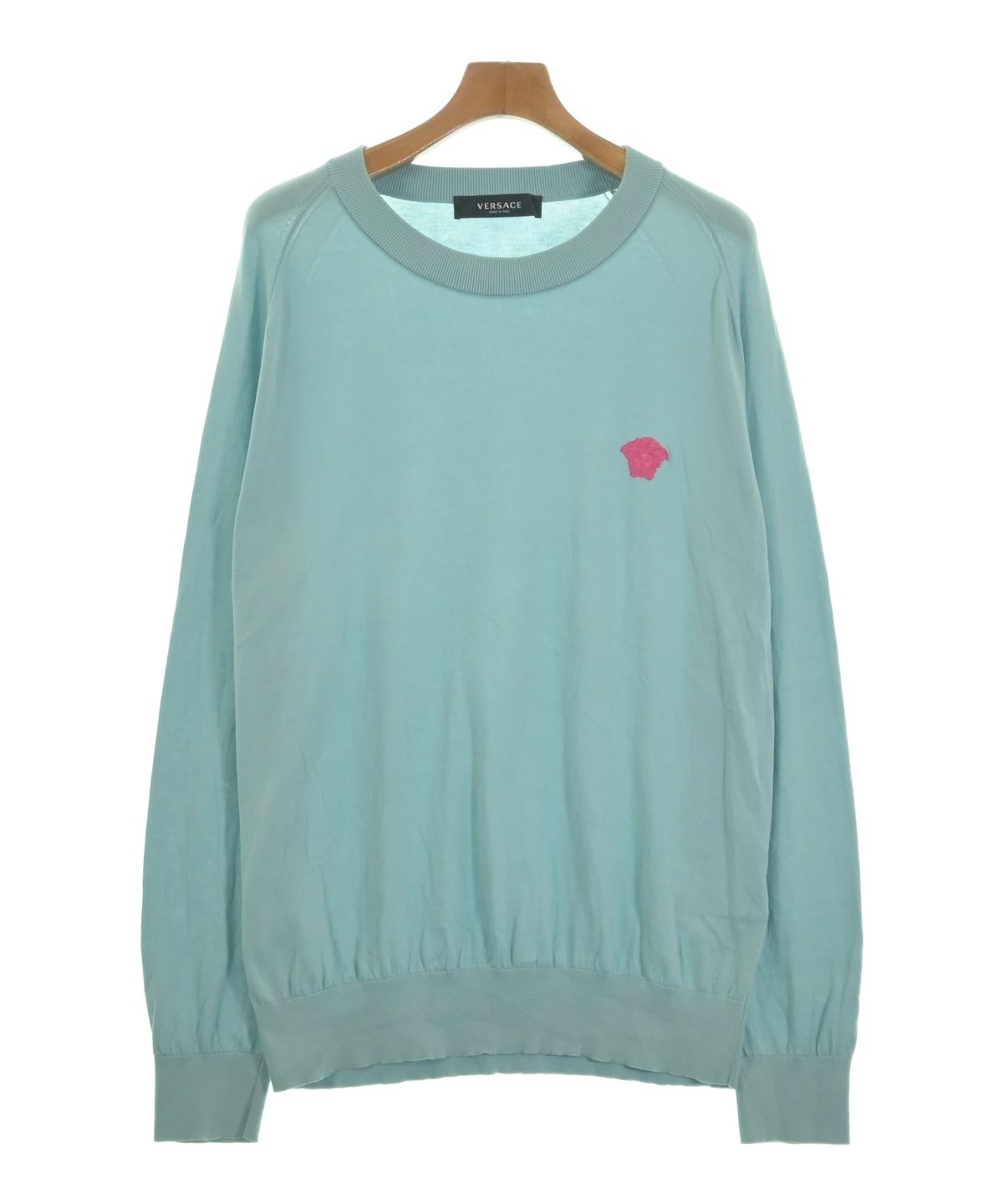 ヴェルサーチェ VERSACE ニット 上品な色気漂うヴェルサーチェ──特集：ローゲージかハイゲージか