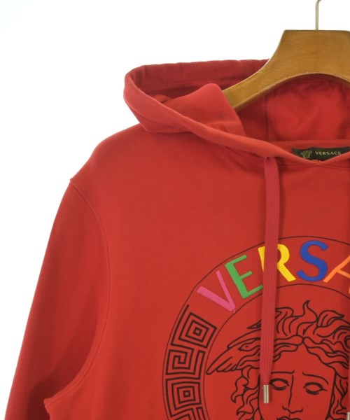 VERSACE（ヴェルサーチ）パーカー 赤 サイズ:S メンズ/2200681256026