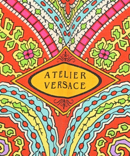 VERSACE（ヴェルサーチ）バンダナ・スカーフ その他（柄物・カラフル） サイズ:- レディース/2200695084097