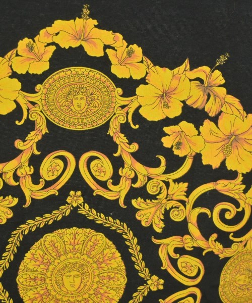 VERSACE（ヴェルサーチ）Tシャツ・カットソー 黒 サイズ:40(M位) レディース/2200662183020