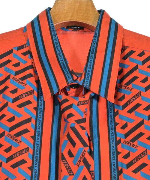 VERSACE（ヴェルサーチ）カジュアルシャツ オレンジ サイズ:44(S位) メンズ/2200651951517