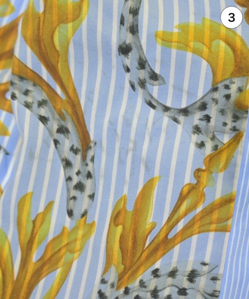 VERSACE（ヴェルサーチ）カジュアルシャツ 青 サイズ:38(S位) レディース/2200663885022