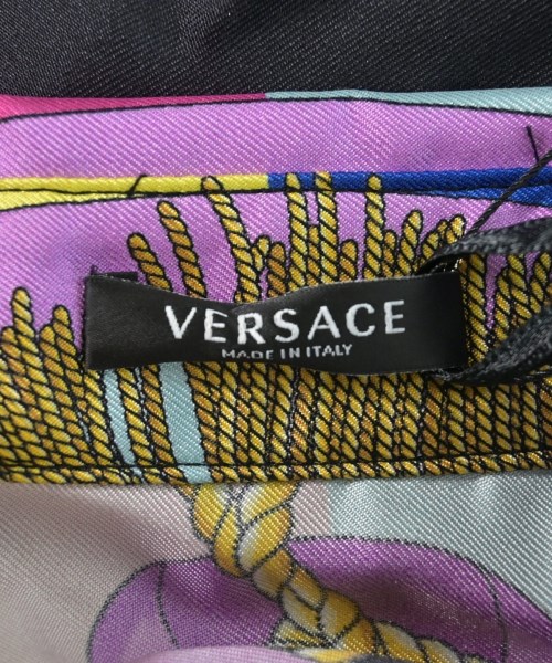 VERSACE（ヴェルサーチ）カジュアルシャツ 緑 サイズ:36(XS位) レディース/2200670817023