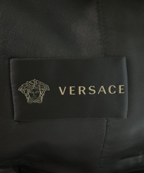 VERSACE（ヴェルサーチ）ブルゾン 黒 サイズ:52(XXL位) メンズ/2200730707035