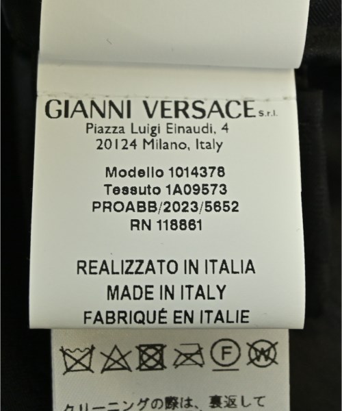 VERSACE（ヴェルサーチ）ノーカラージャケット 黒 サイズ:38(S位) レディース/2200729418126