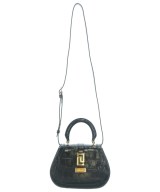 VERSACE（ヴェルサーチ）ショルダーバッグ 黒 サイズ:- レディース/2200720996159