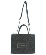 VERSACE（ヴェルサーチ）トートバッグ 黒 サイズ:- レディース/2200719359125