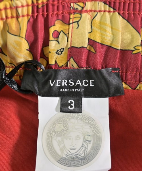 VERSACE（ヴェルサーチ）ショートパンツ 赤 サイズ:3(L位) メンズ/2200723705277