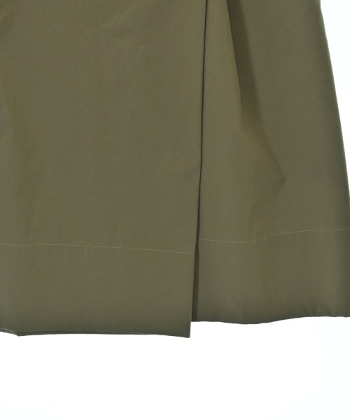 HIROKO KOSHINO（ヒロコ　コシノ）ロング・マキシ丈スカート カーキ サイズ:38(S位) レディース/2200640294175