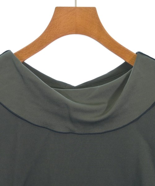 HIROKO KOSHINO（ヒロコ　コシノ）Tシャツ・カットソー カーキ サイズ:38(S位) レディース/2200612119222