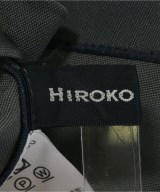 HIROKO KOSHINO（ヒロコ　コシノ）Tシャツ・カットソー カーキ サイズ:38(S位) レディース/2200612119222