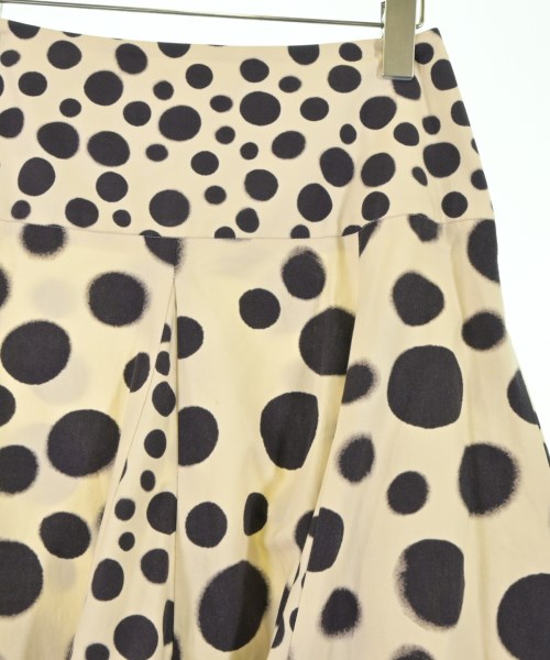 HIROKO KOSHINO（ヒロコ　コシノ）ロング・マキシ丈スカート 白 サイズ:38(S位) レディース/2200612119581