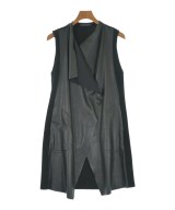 HIROKO KOSHINO（ヒロコ　コシノ）ベスト 黒 サイズ:F レディース/2200615660042