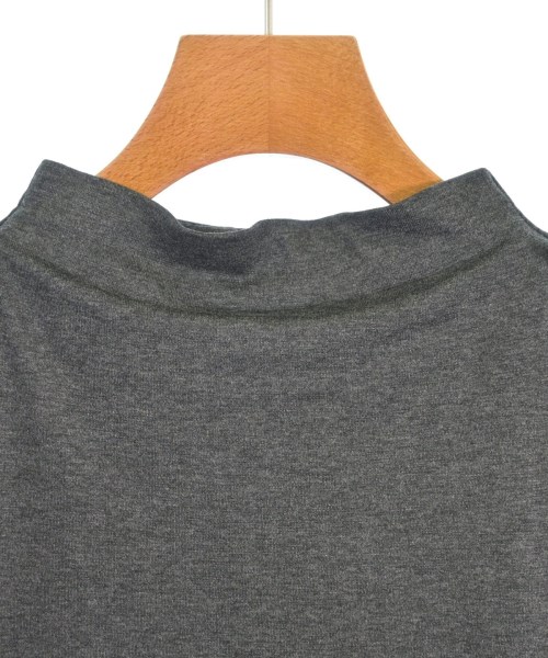 HIROKO KOSHINO（ヒロコ　コシノ）Tシャツ・カットソー グレー サイズ:38(S位) レディース/2200615660066