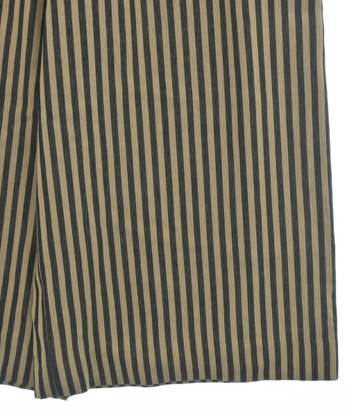 HIROKO KOSHINO（ヒロコ　コシノ）その他 ベージュ サイズ:38(S位) レディース/2200649503032