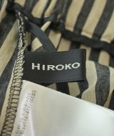 HIROKO KOSHINO（ヒロコ　コシノ）その他 ベージュ サイズ:38(S位) レディース/2200649503032
