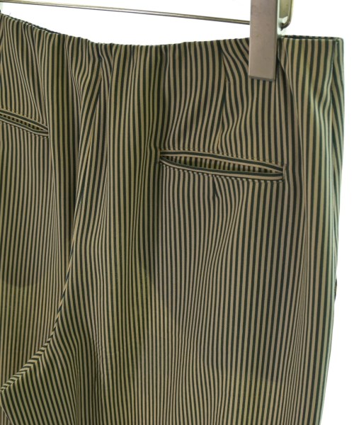 HIROKO KOSHINO（ヒロコ　コシノ）その他 ベージュ サイズ:40(M位) レディース/2200656277056