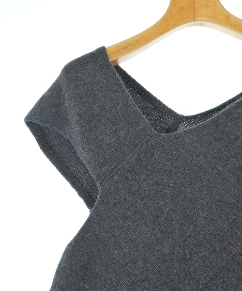 HIROKO KOSHINO（ヒロコ　コシノ）ニット・セーター グレー サイズ:9(M位) レディース/2200641068027