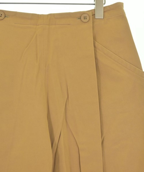 HIROKO KOSHINO（ヒロコ　コシノ）その他 ベージュ サイズ:40(M位) レディース/2200645180046