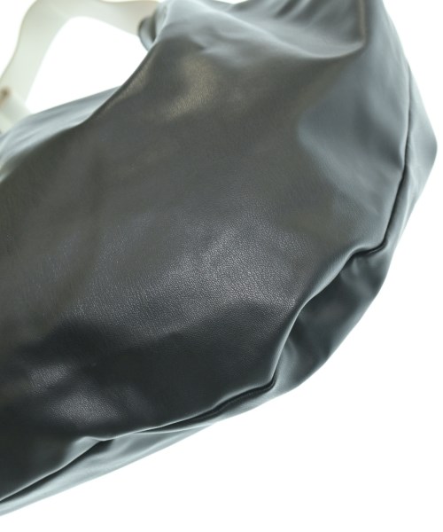 HIROKO KOSHINO（ヒロコ　コシノ）ハンドバッグ 黒 サイズ:- レディース/2200646278186