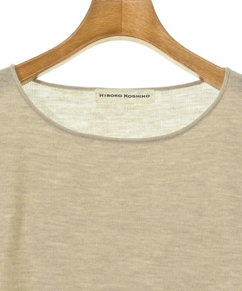 HIROKO KOSHINO（ヒロコ　コシノ）ニット・セーター ベージュ サイズ:38(S位) レディース/2200665389092