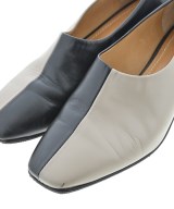 J&M DAVIDSON（ジェイアンドエム　デビッドソン）パンプス グレー サイズ:EU39(25.5cm位) レディース/2200638870251