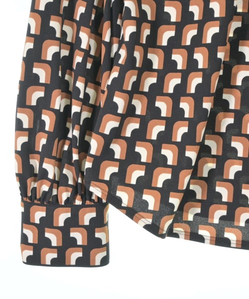 wb（ダブルビー）ブラウス 黒 サイズ:38(S位) レディース/2200664179076